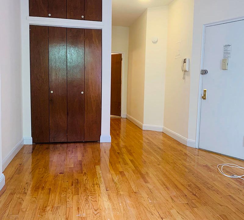2nd image of 428 E 81st St #2AA