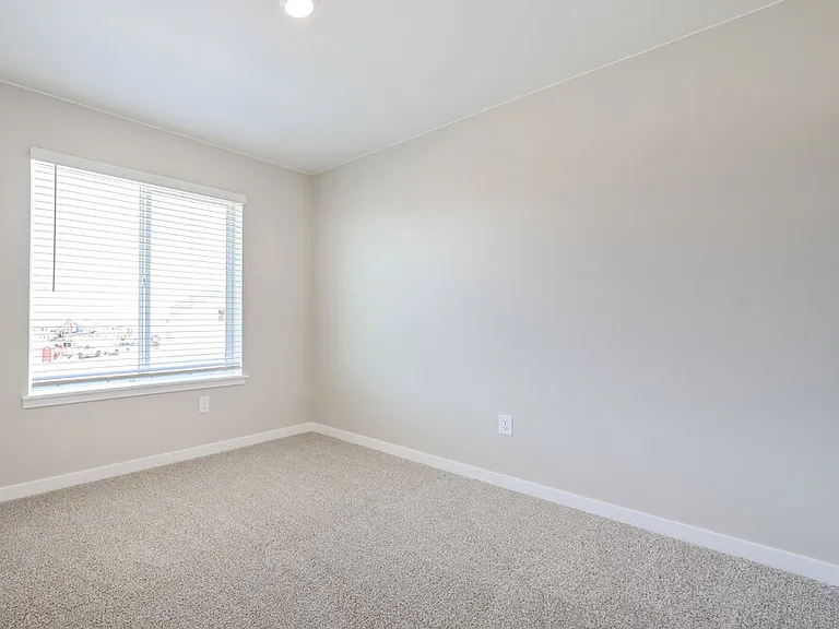 17940 E 94th Ave — Photo 12