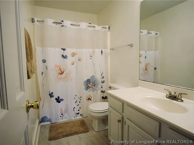1987 Penrose Dr — Photo 23
