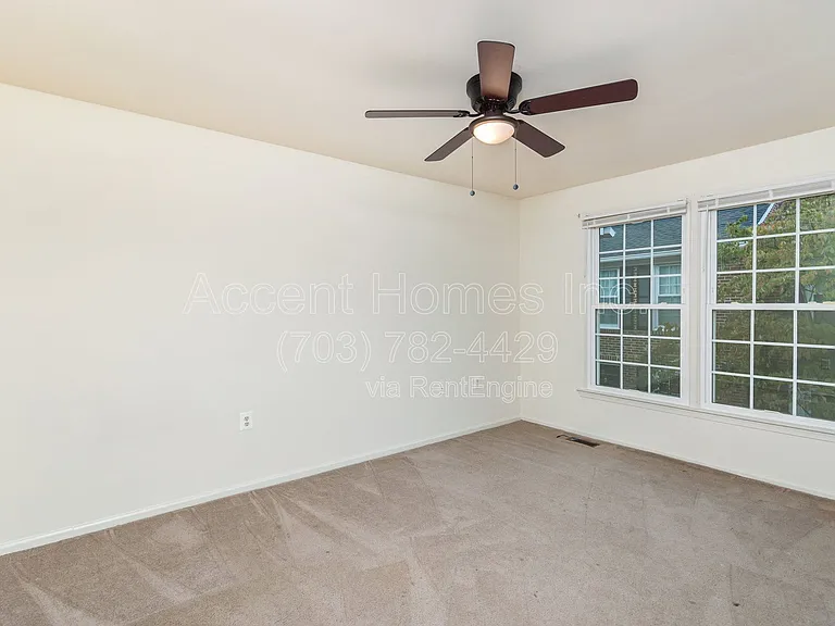 2514 S Arlington Mill Dr #C — Photo 17