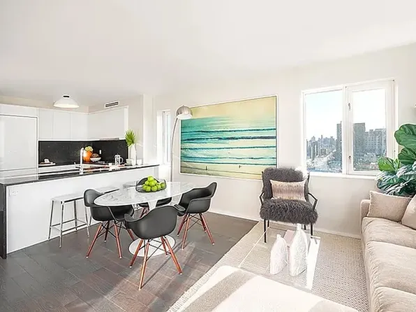 385 First Avenue image 1 of 13