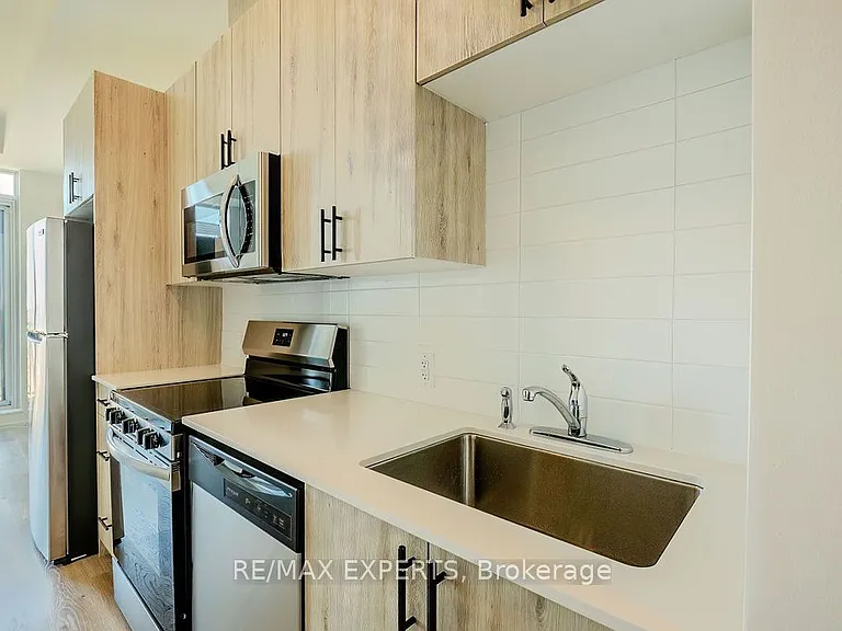 2475 Old Bronte Rd #801 — Photo 7