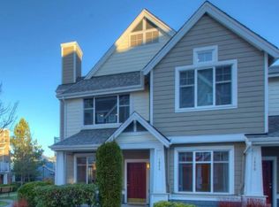 1424 Huckleberry Cir, Issaquah, WA 98029
