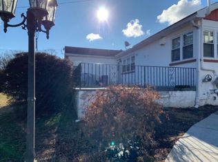 4640 Magnolia Ave, Feasterville Trevose, PA