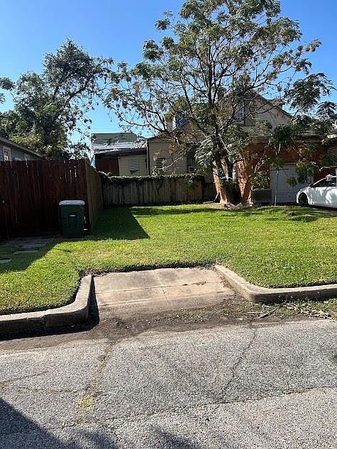 1st image of 1205 29th St