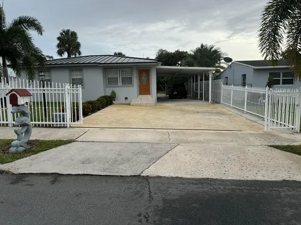 914 Bradley Court, West Palm Beach, FL 33405