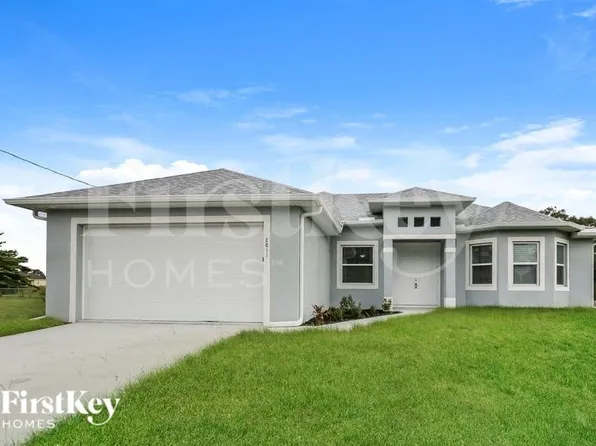 2811 45th St SW, Lehigh Acres, FL 33976