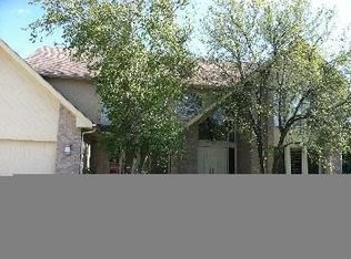 2750 Acacia Ct S, Buffalo Grove, IL 60089