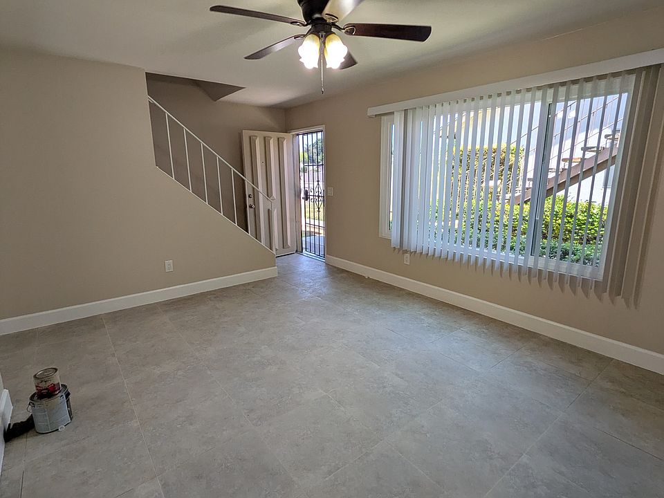 1st image of 1420 E Stearns Ave Unit 3