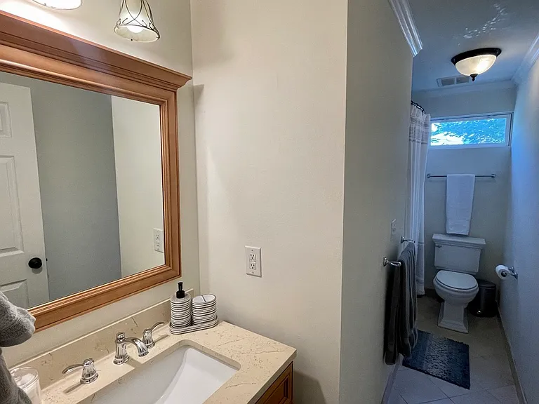 801 Prospect Ave — Photo 13