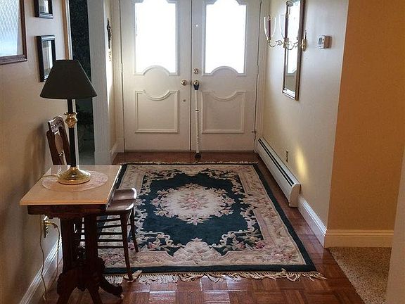 2nd image of 107 Alma Ave