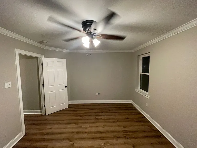 3715 Winbourne Ave — Photo 24