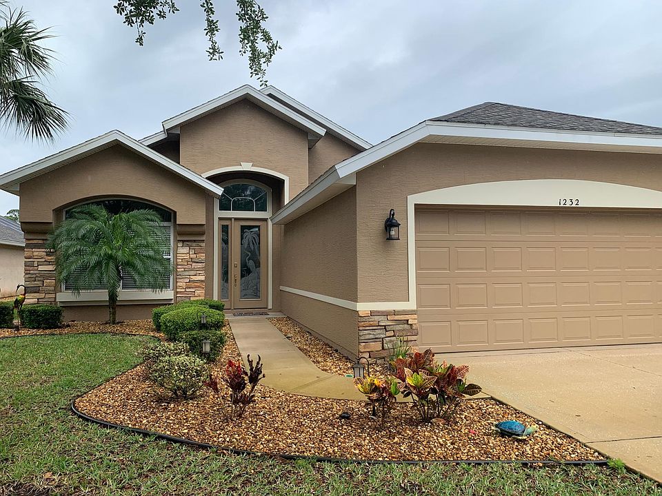 1st image of 1232 Crown Pointe Ln