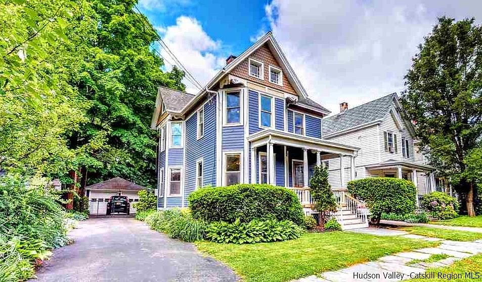 1st image of 15 Lafayette Ave