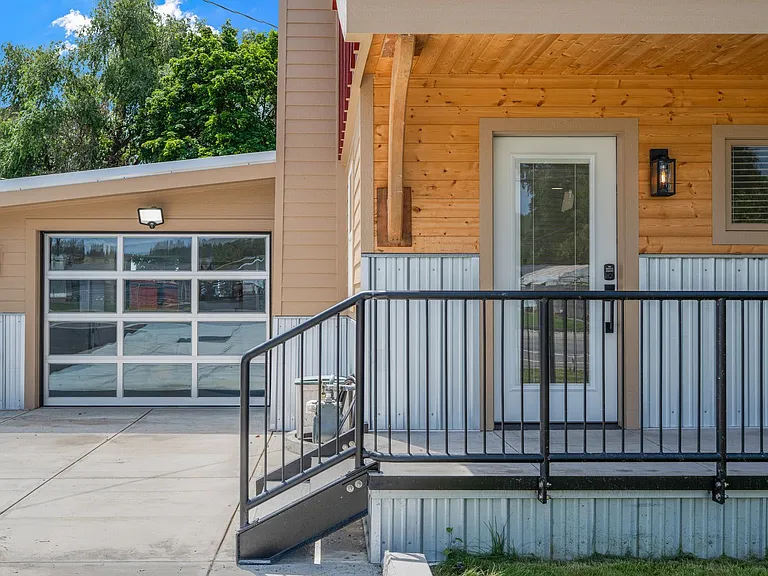 14420 E Wellesley Ave — Photo 3