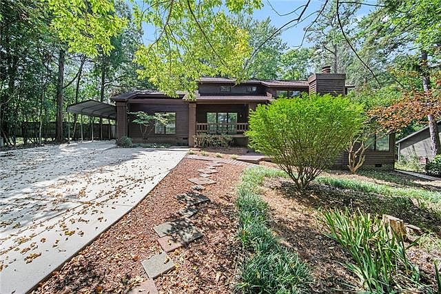 1st image of 8606 Lorraine Dr