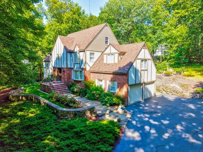 67 Forest Hills Drive, Farmington, CT, 06032