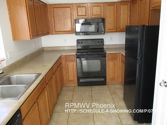 5th image of 3426 S 98th Dr