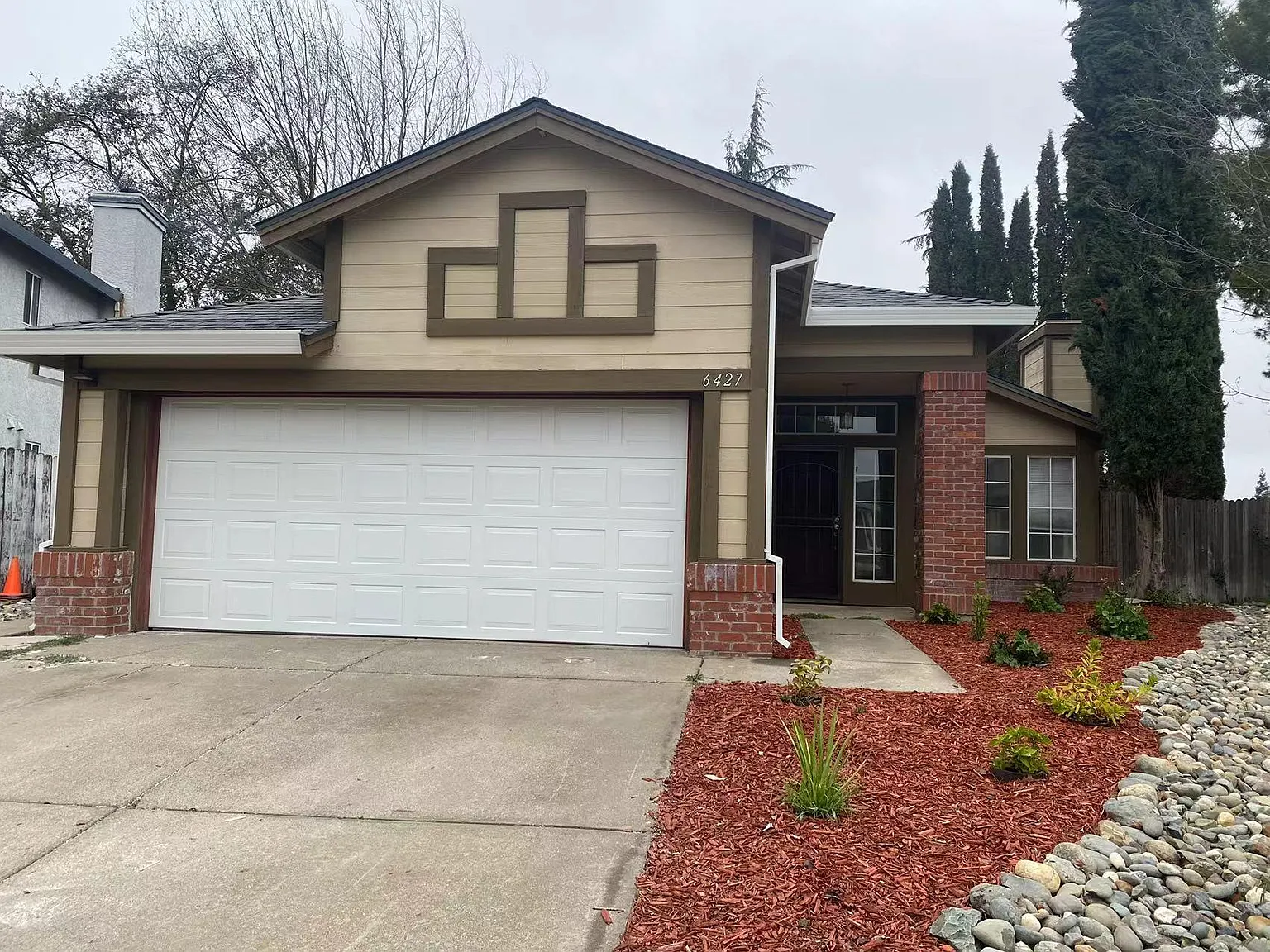 6427 Canyon Creek Way photo 1