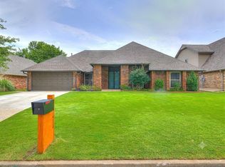 14028 Osage Dr, Edmond, OK 73013