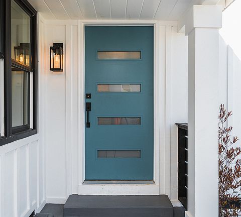 5th image of 3741 S Norton Ave