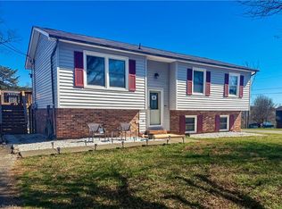 110 Wallace St, Boonville, NC 27011