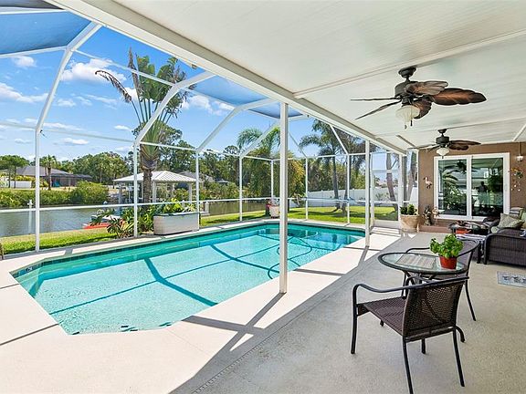 3rd image of 403 Flamingo Dr