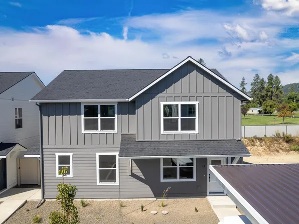 28 Potlatch Loop, Priest River, ID 83856