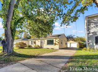 111 76th St SE, Grand Rapids, MI 49508