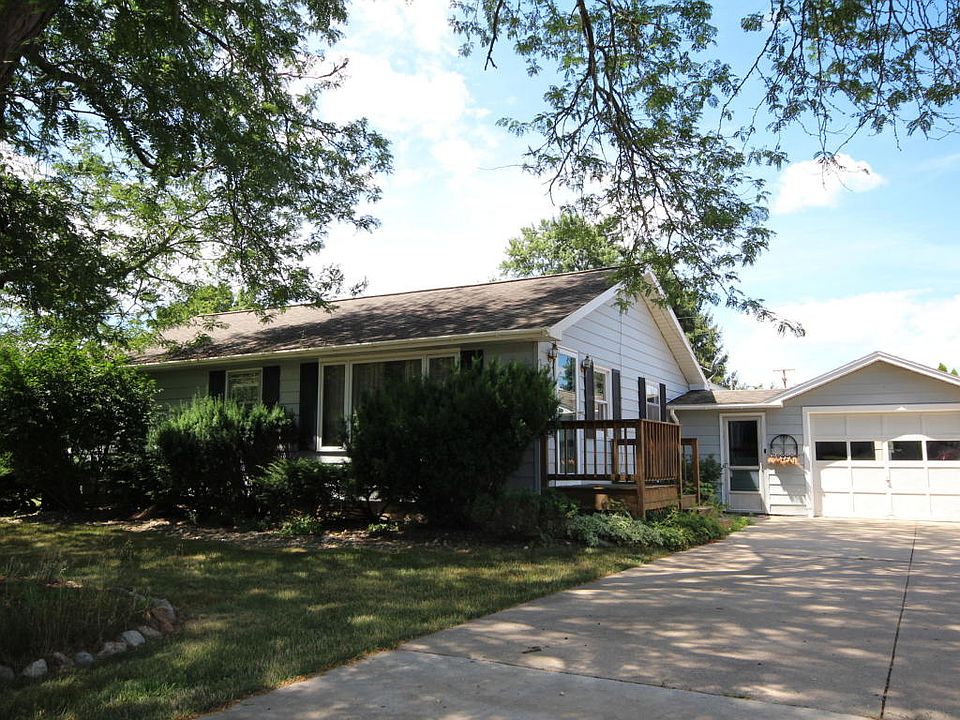 1st image of 12882 Chapman St