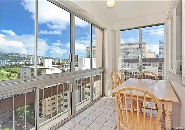 2 bed, 906 sqft, $2,950 — Photo 1