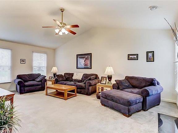 4th image of 108 Springhouse Dr