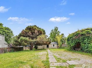 1207 SW cambridge Street, Seattle, WA 98106