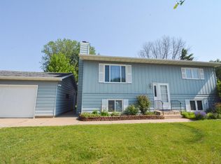 1407 41st St NW, Rochester, MN 55901