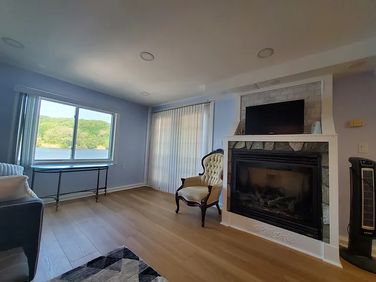 65 Indian Well Rd #A — Photo 8