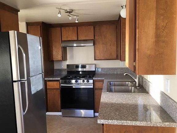 Kitchen with newer appliances