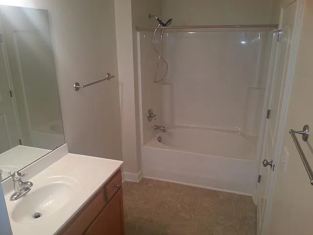 7100 W Friendly Ave #304 — Photo 10