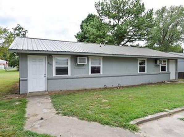 805 W Hastings Ave