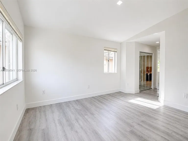 10956 NW 73rd St — Photo 22