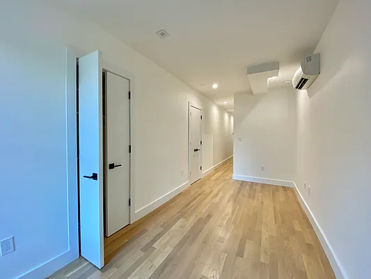 Rented by Simply Brooklyn Realty Inc | media 10