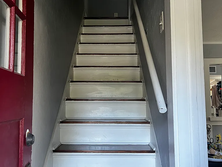 1533 Hough St — Photo 6