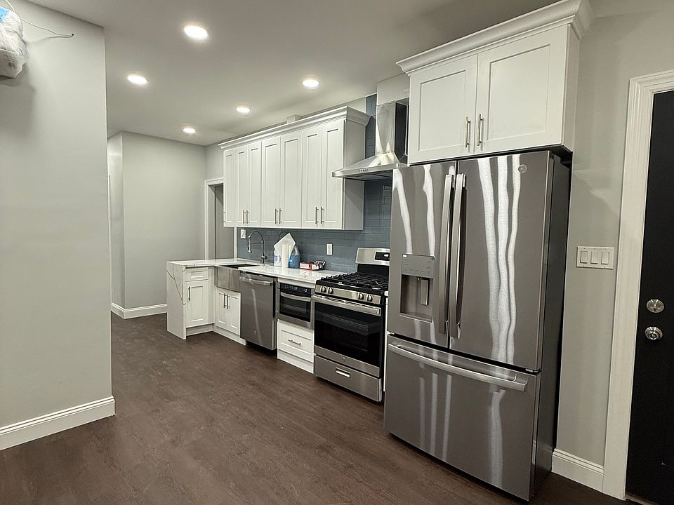 1st image of 20-58 35th St #1
