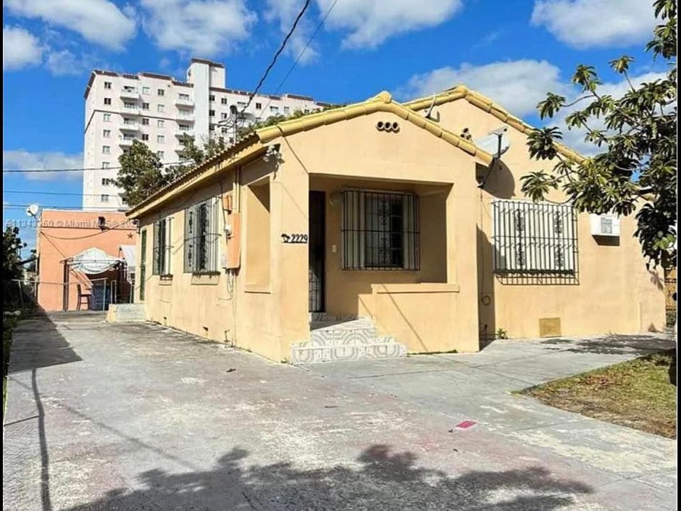 1st image of 2229 NW 6th St #1