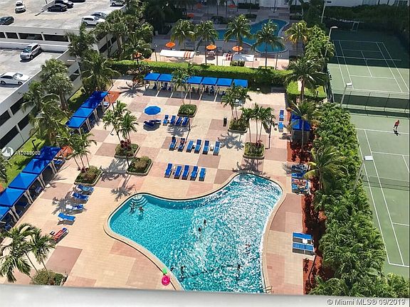 2nd image of 19370 Collins Ave APT 1106