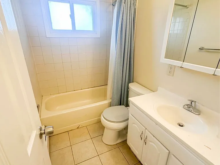 148 N 22nd St #1 — Photo 11