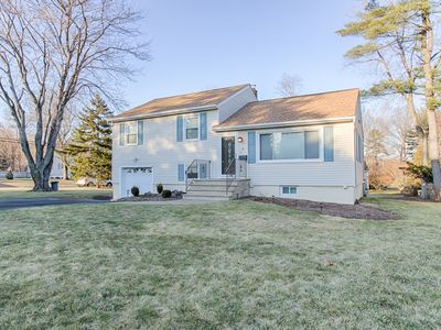 4 Sherwood Rd, Morris Plains, NJ, 07950