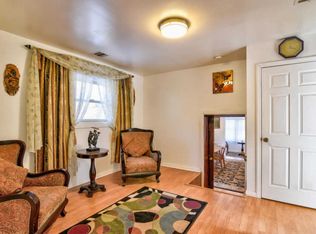 844 Holmdel Rd, Holmdel, NJ 07733