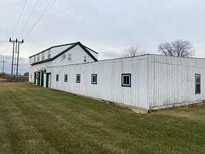 1st image of 1520 County Road A