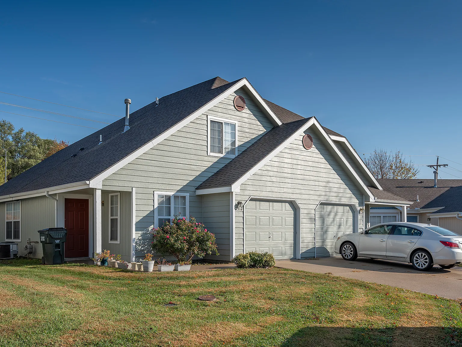 Ranch Way Townhomes — Photo 1