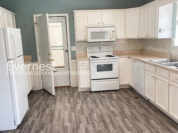 3rd image of 1714 Bear Paw Ln